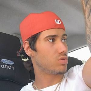 Meet your Posher, Carson